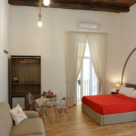 Domus Studio 25 bed & breakfast Napoli Eksteriør billede