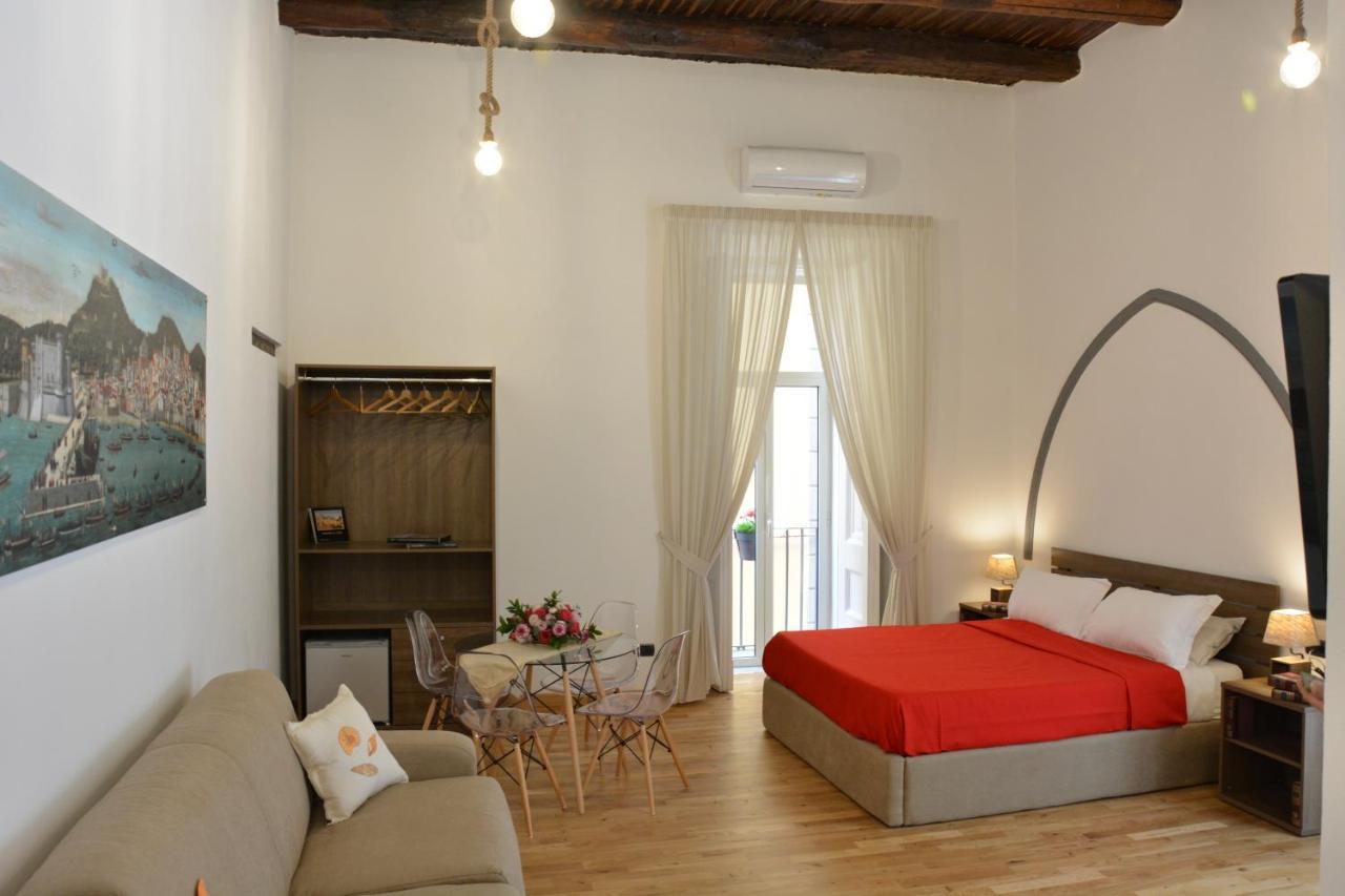 Domus Studio 25 bed & breakfast Napoli Eksteriør billede