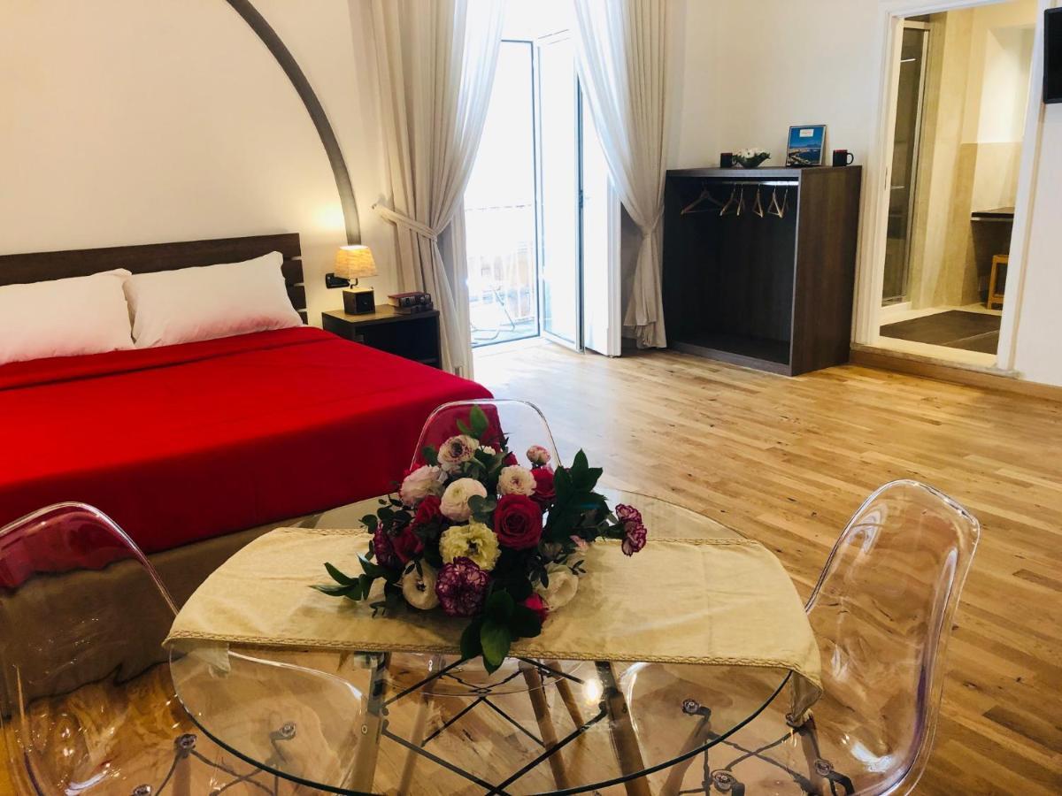 Domus Studio 25 bed & breakfast Napoli Eksteriør billede