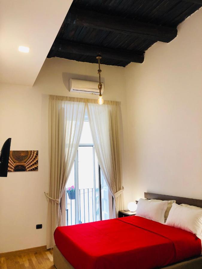 Domus Studio 25 bed & breakfast Napoli Eksteriør billede