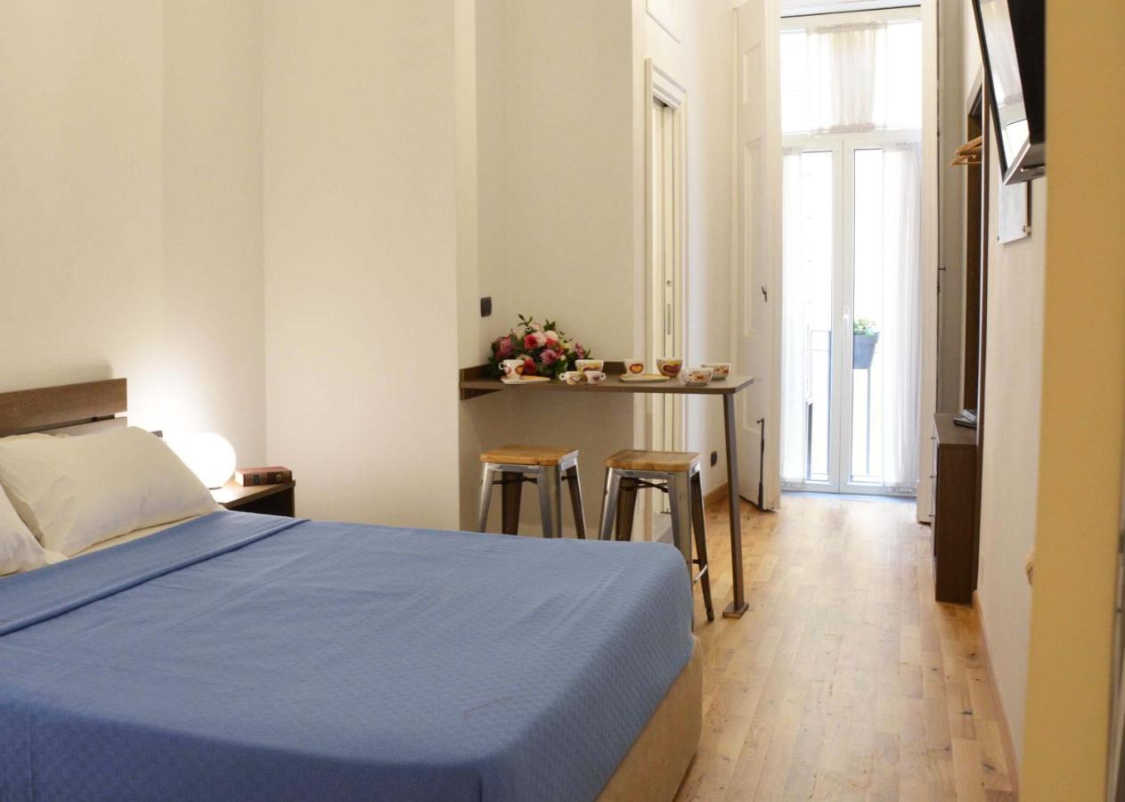 Domus Studio 25 bed & breakfast Napoli Eksteriør billede